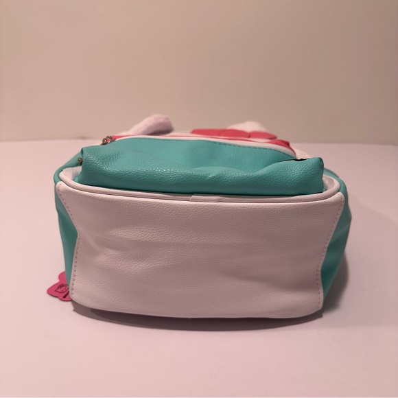 Hello Kitty Mini Backpack - Picture 8 of 10